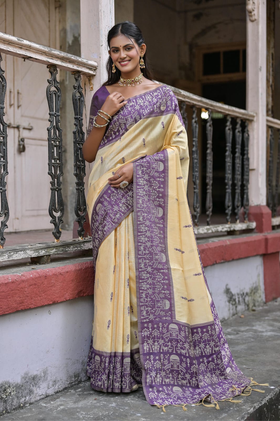 Teachers Special Drapes In Handloom Silk