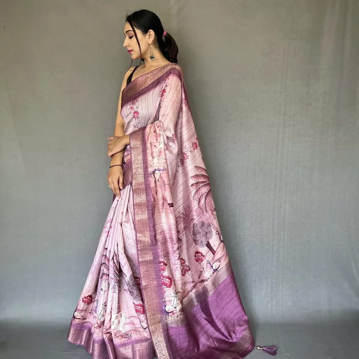 lilac beautiful saree for haldi