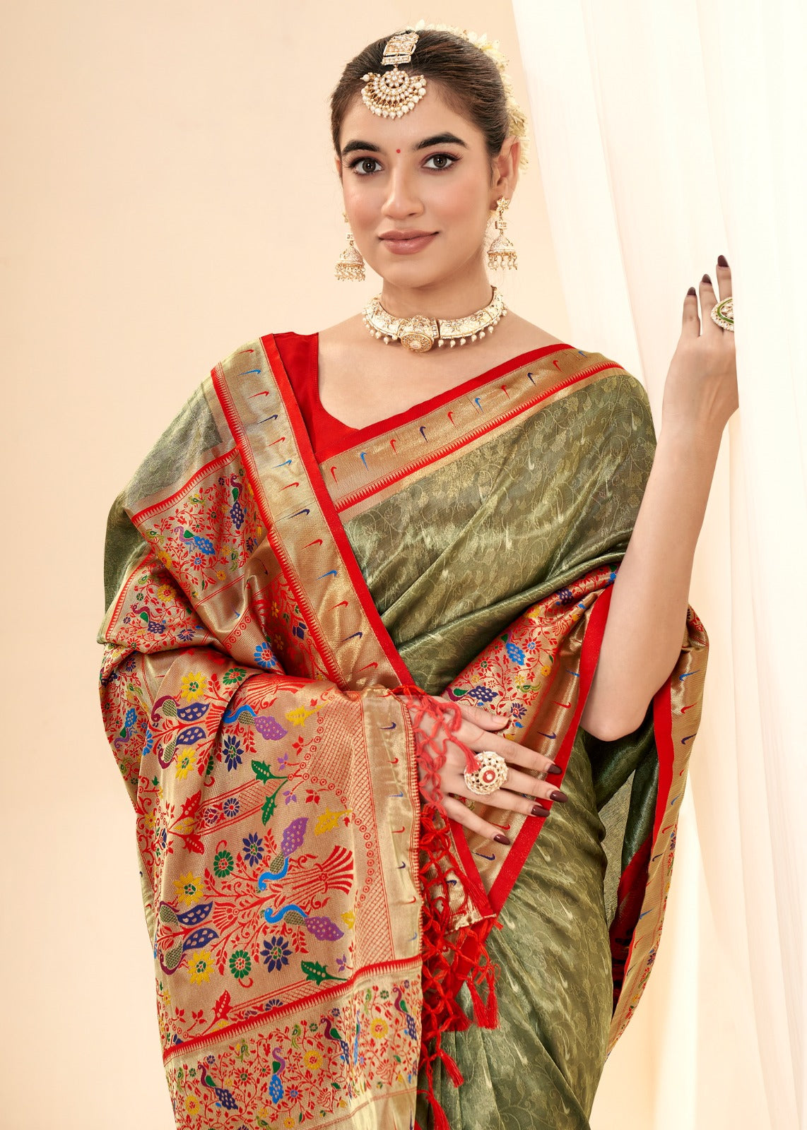 Maharsthra's Love-The Grand Tissue Silk Paithani Sari