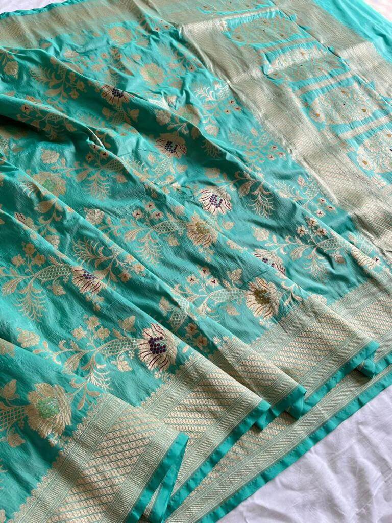 Sky blue sari in silk