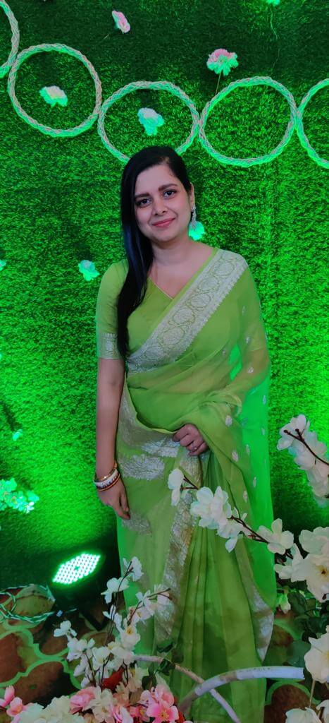 pure banarsi green sari
