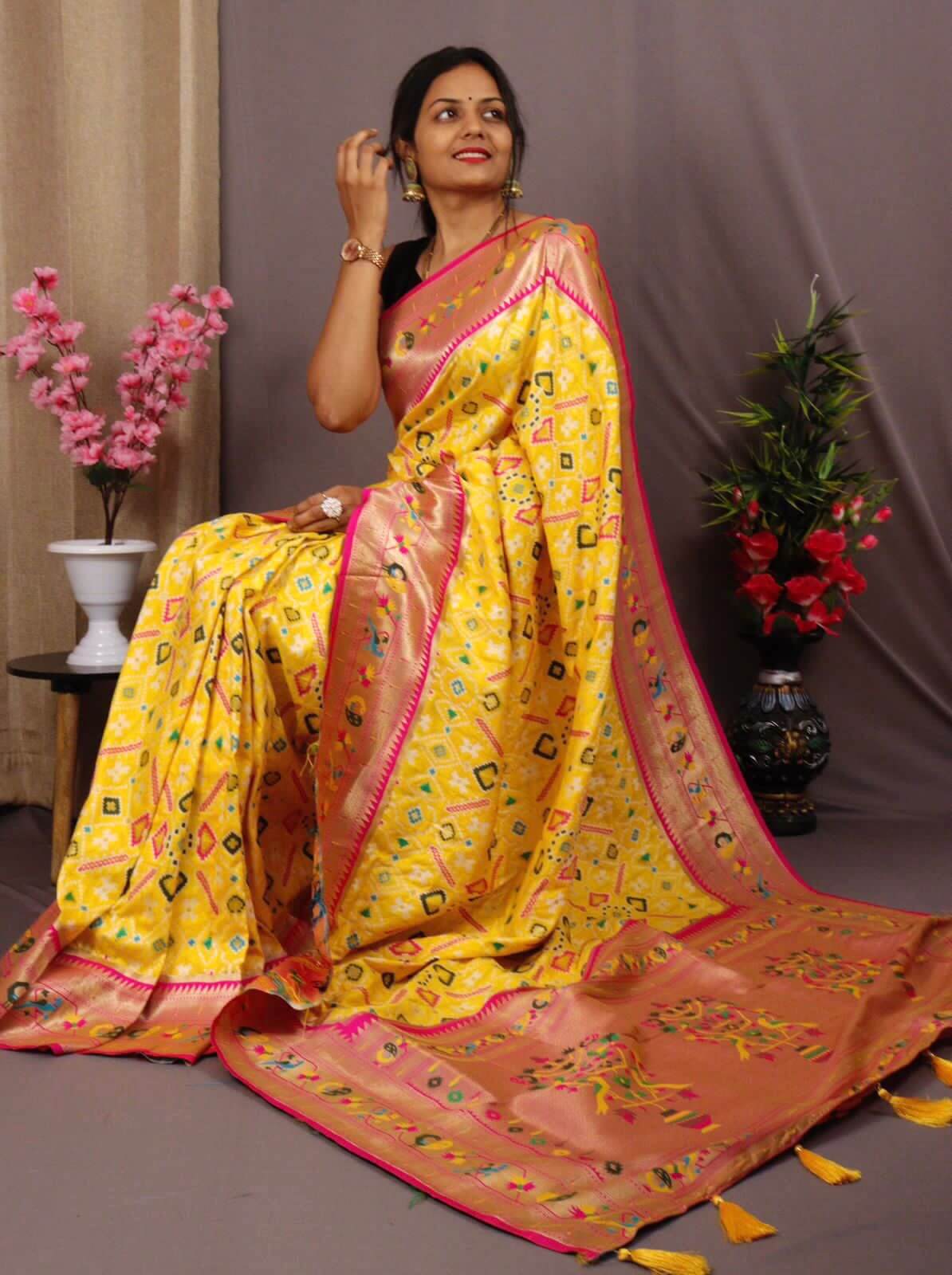 yellow saree for haldi