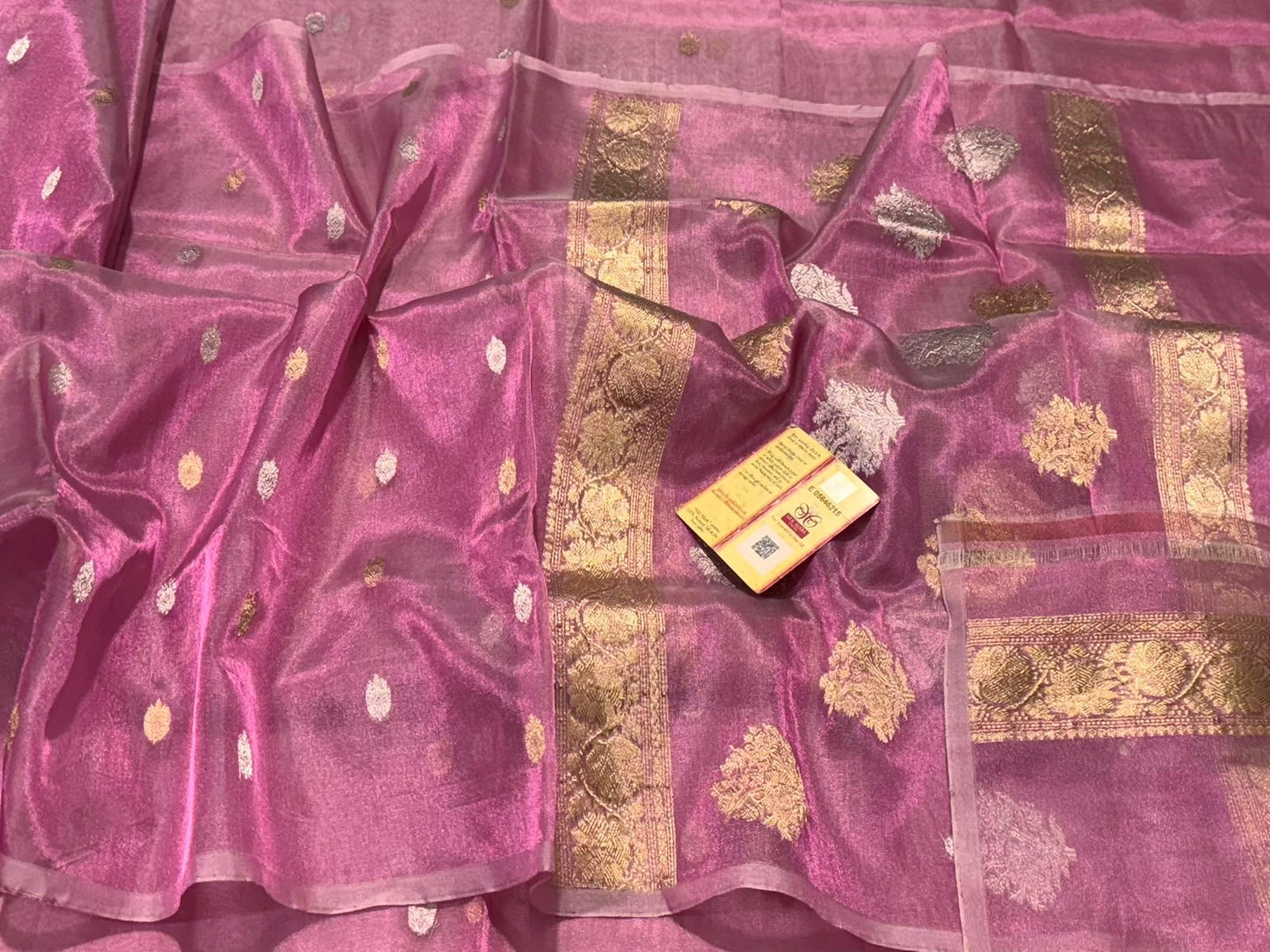 Luxurious Tissue Silk Banarsi Saree