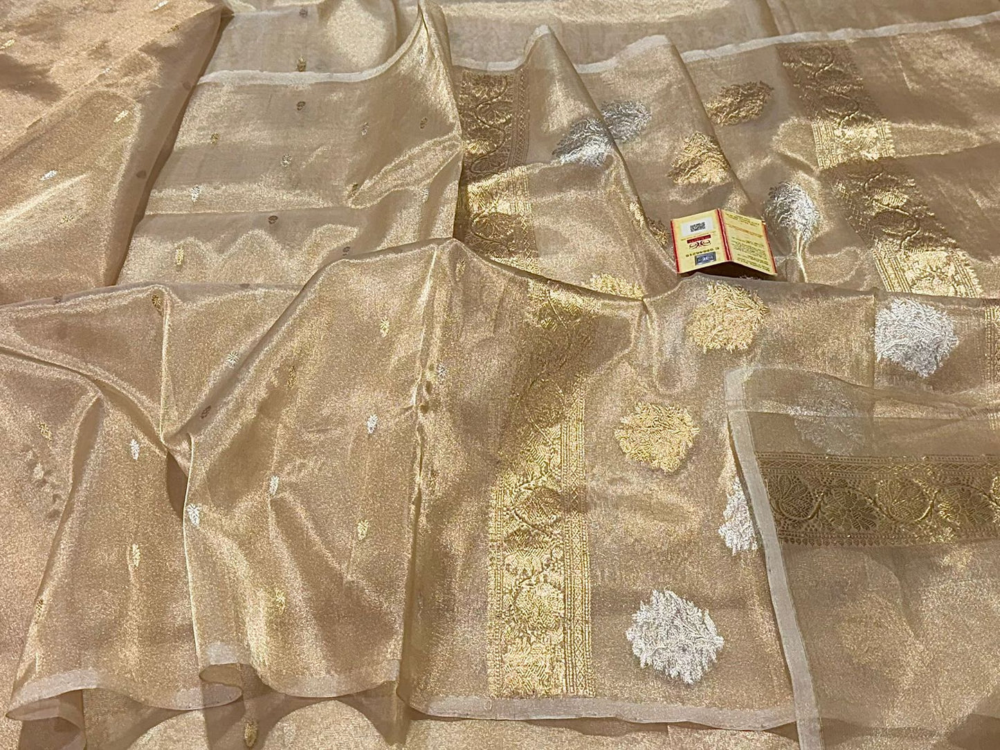 Luxurious Tissue Silk Banarsi Saree