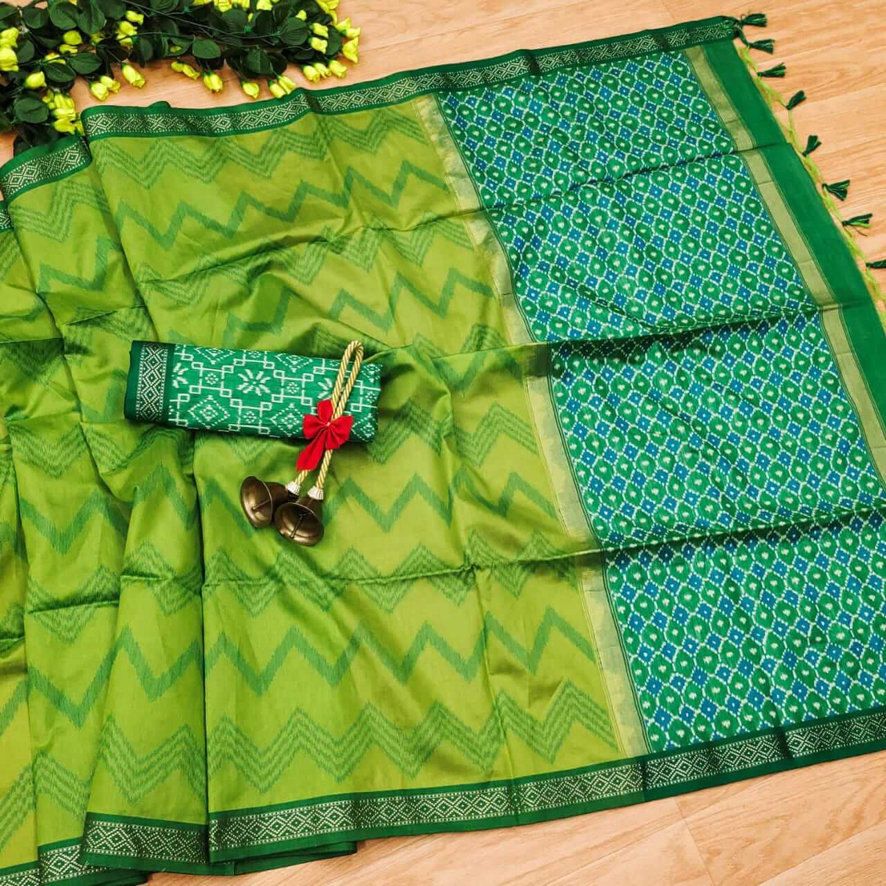 green sari